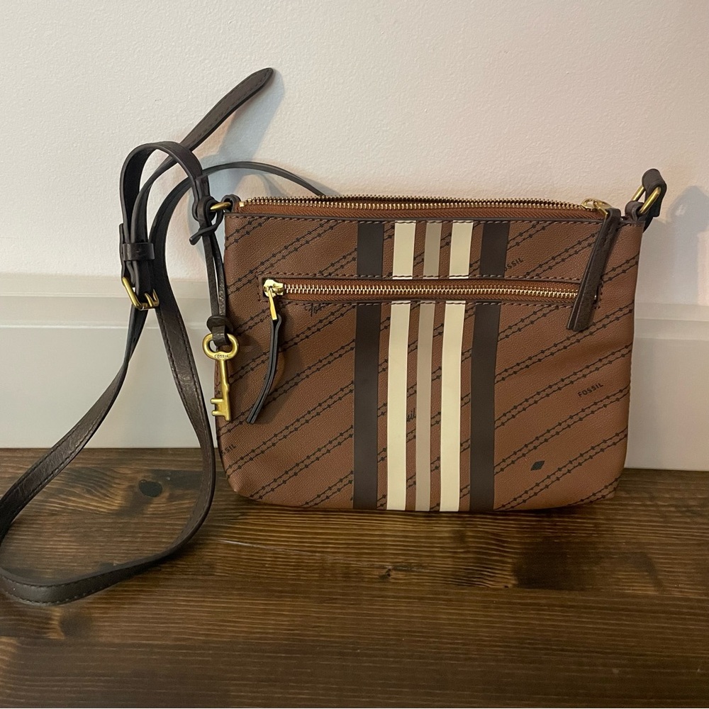 Fossil Crossbody brown stripes